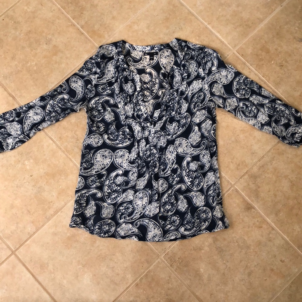 Gap Light weight paisley shirt